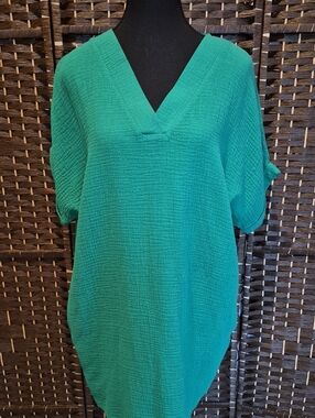 APRICOT Emerald Green Mini Dress V-Neck